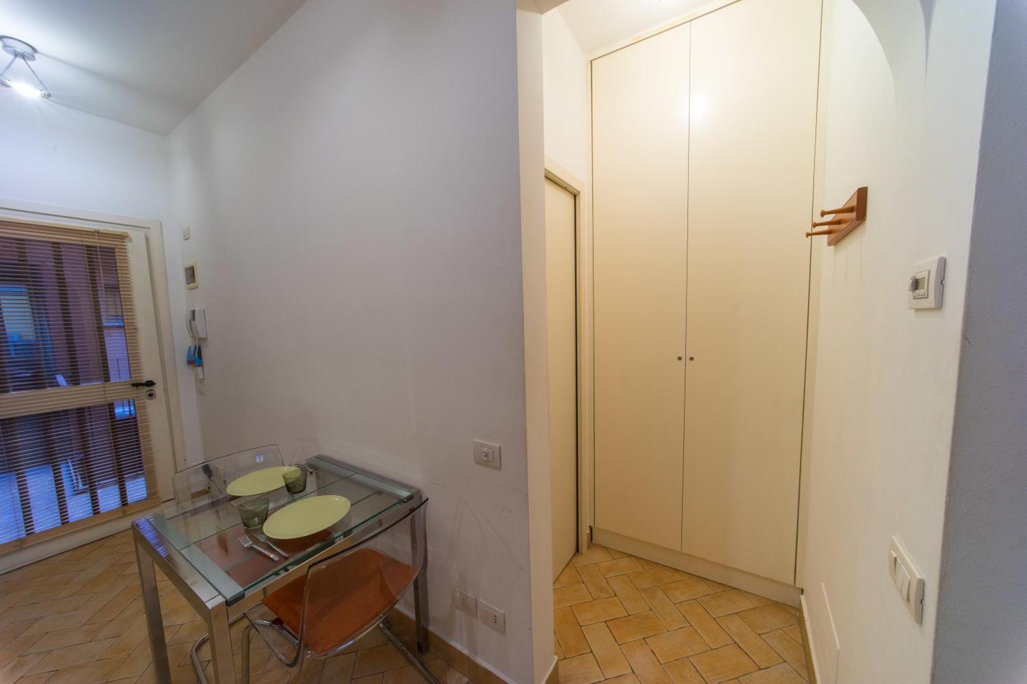 Disciplini Apartment A 5 Min Dal Duomo Milan Exterior photo