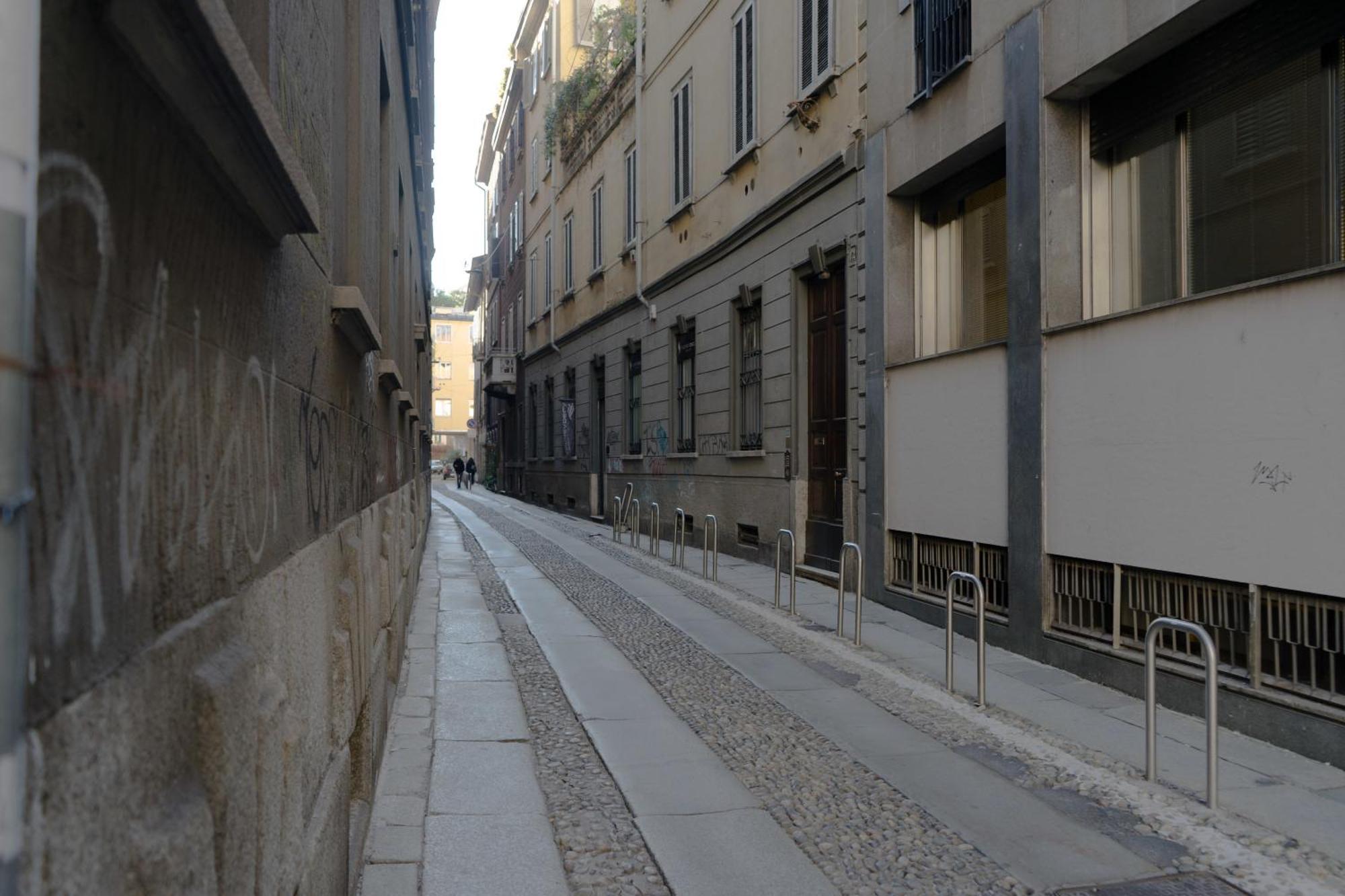 Disciplini Apartment A 5 Min Dal Duomo Milan Exterior photo